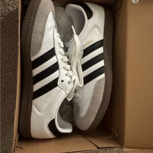 men’s adidas sambas size 6.5